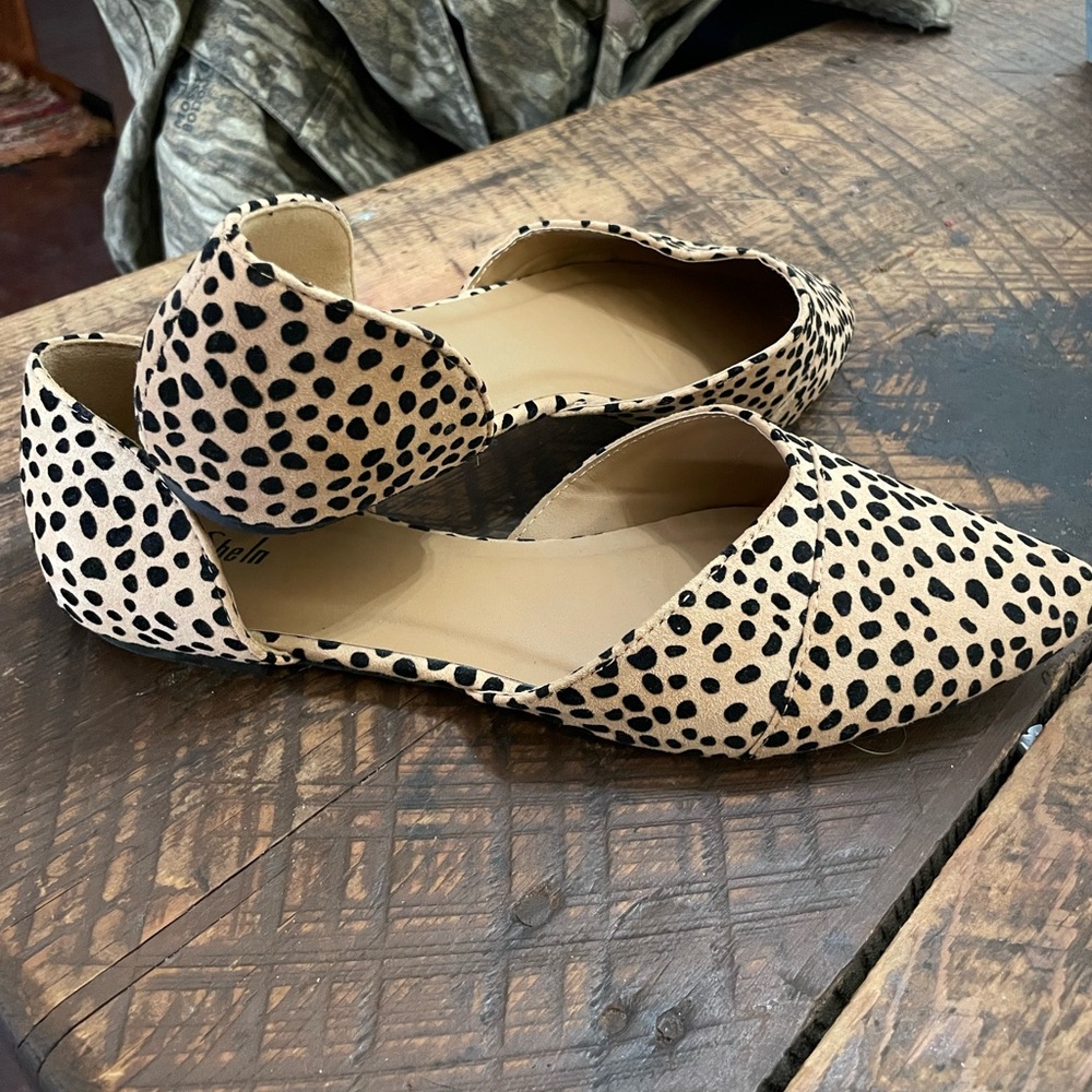 Women’s Flats
